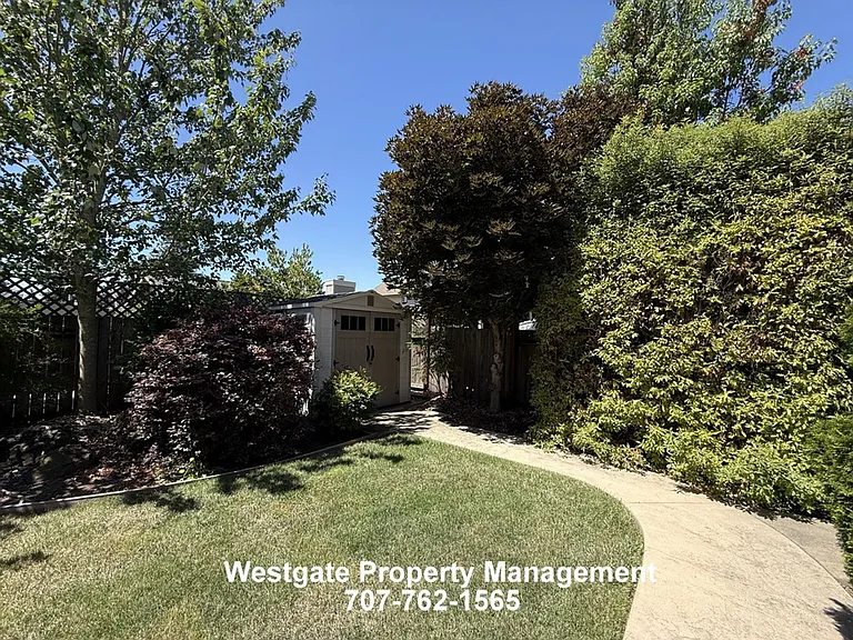 1604 Cerro Sonoma Cir — Photo 11
