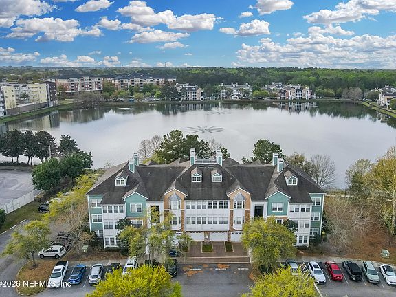 2nd image of 8550 TOUCHTON Road #621