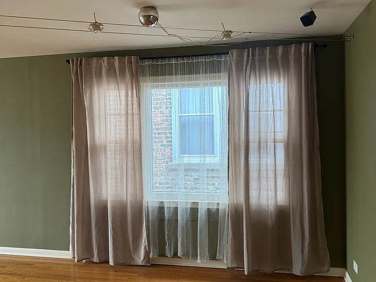 5038 W Wellington Ave — Photo 4