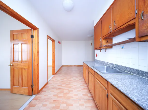 6107 23rd Avenue image 13 of 35