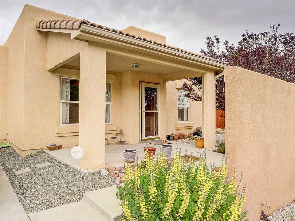 1st image of 6813 Camino Rojo