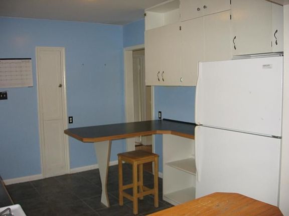 5th image of 1750 Redondo Ave