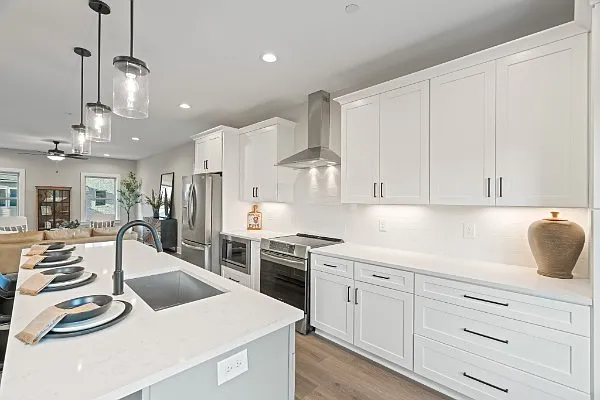 210 Charlotte Everly Cir #403 — Photo 5