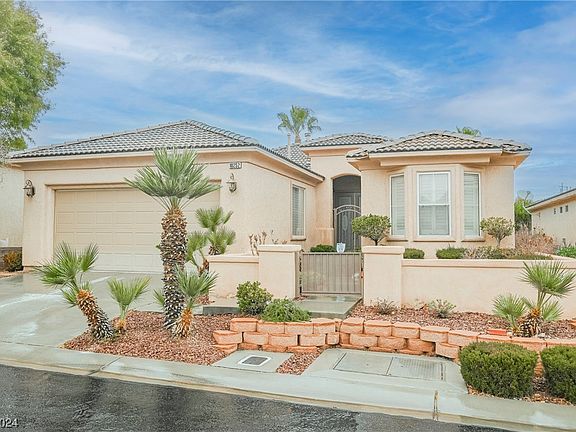 3rd image of 10252 Riva De Destino Ave