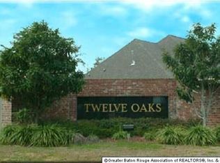 18037 Manning Dr, Prairieville, LA 70769