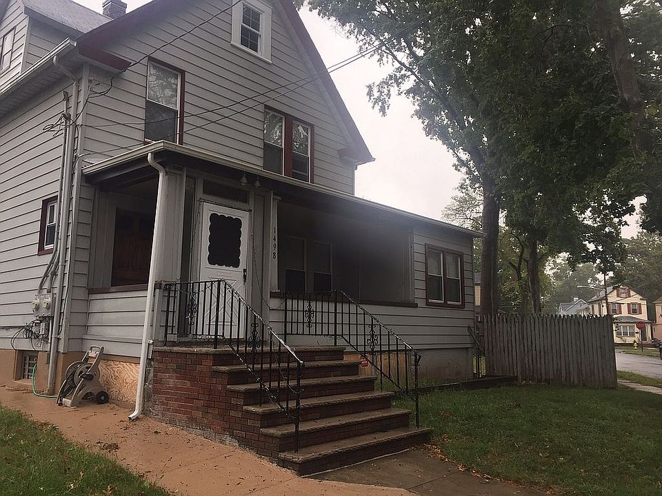 2nd image of 1498 Church St