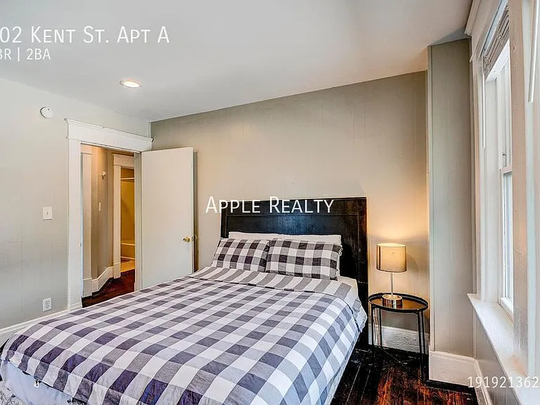 802 Kent St #A — Photo 21