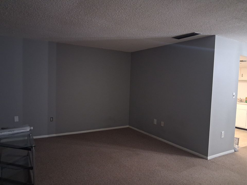 2nd image of 970 85th Ave N APT 215