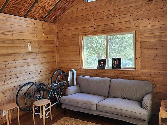 2nd image of 22 Pine Creek Rd #22