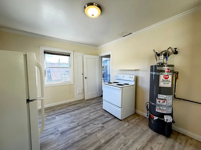 1215 Park Street — Photo 14