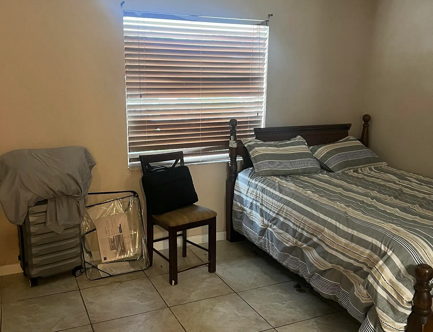 2 bed, 2.0 bath, 825 sqft, $1,900 — Photo 4