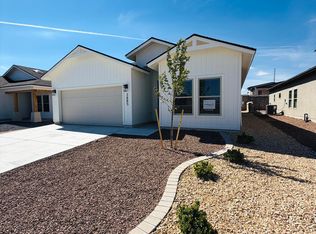 3885 Perspective St, El Paso, TX 79938