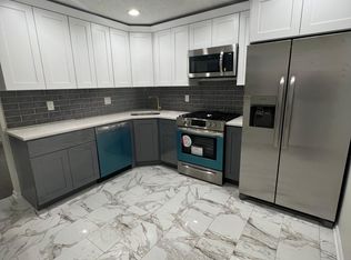 41 Howard Ct #906, Newark, NJ 07103