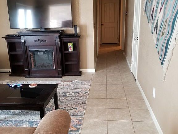 Living room/Hall