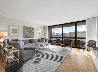 566 Commonwealth Ave APT 608, Boston, MA 02215