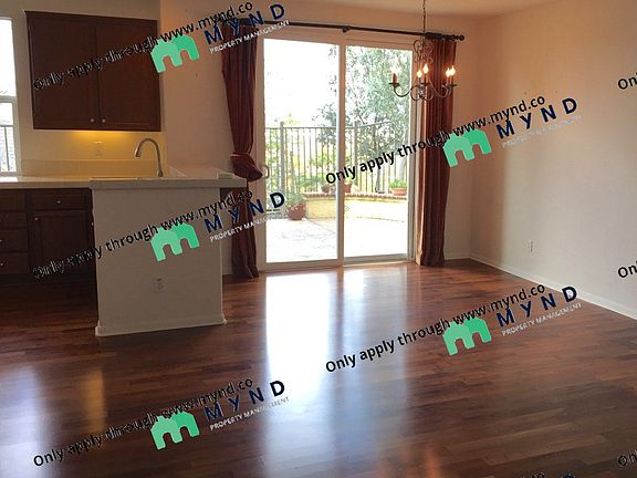 3rd image of 188 Aurora Ave