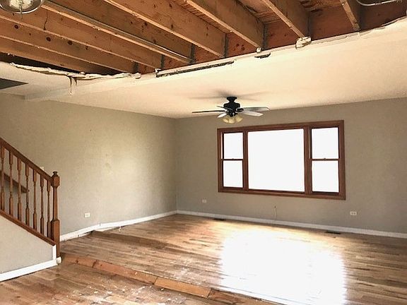 4th image of 15751 W Woodbine Cir