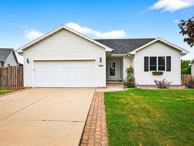 1564 HILLSDALE COURT, Neenah, WI, 54956