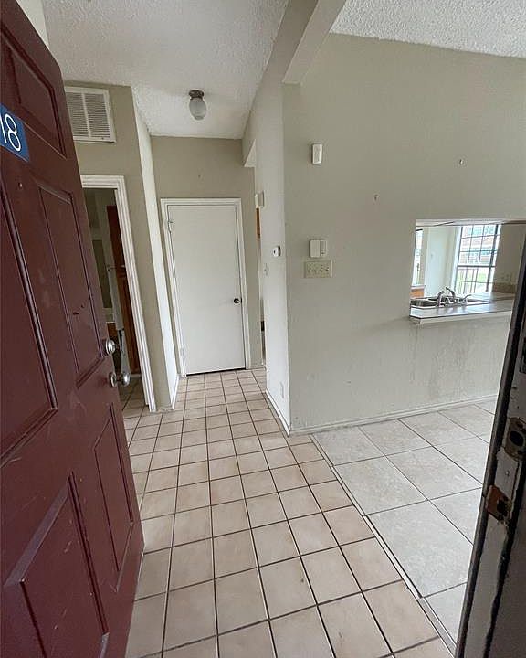 9737 Whitehurst Dr Dallas, TX, 75243 Apartments for Rent Zillow