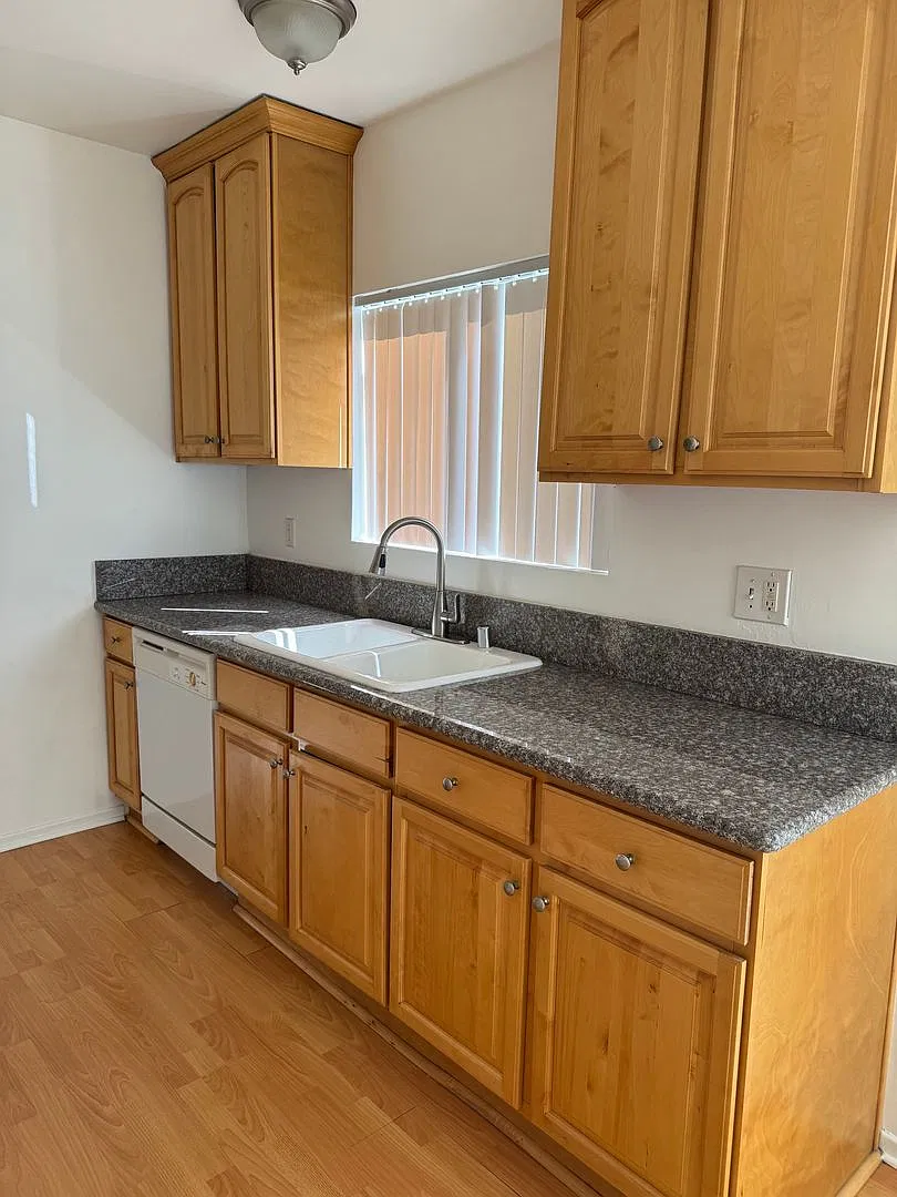 4836 Rosewood LLC — Photo 3