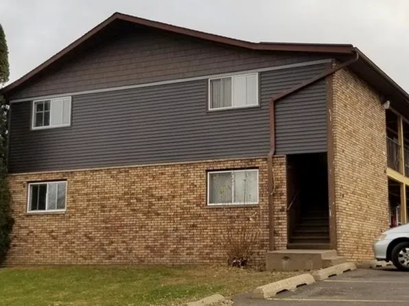 1143 Sunset Ln #5, Altoona, WI 54720
