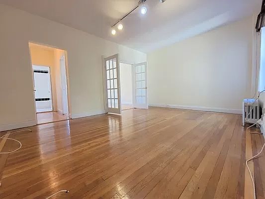 2nd image of 137 E 29th St #4AA
