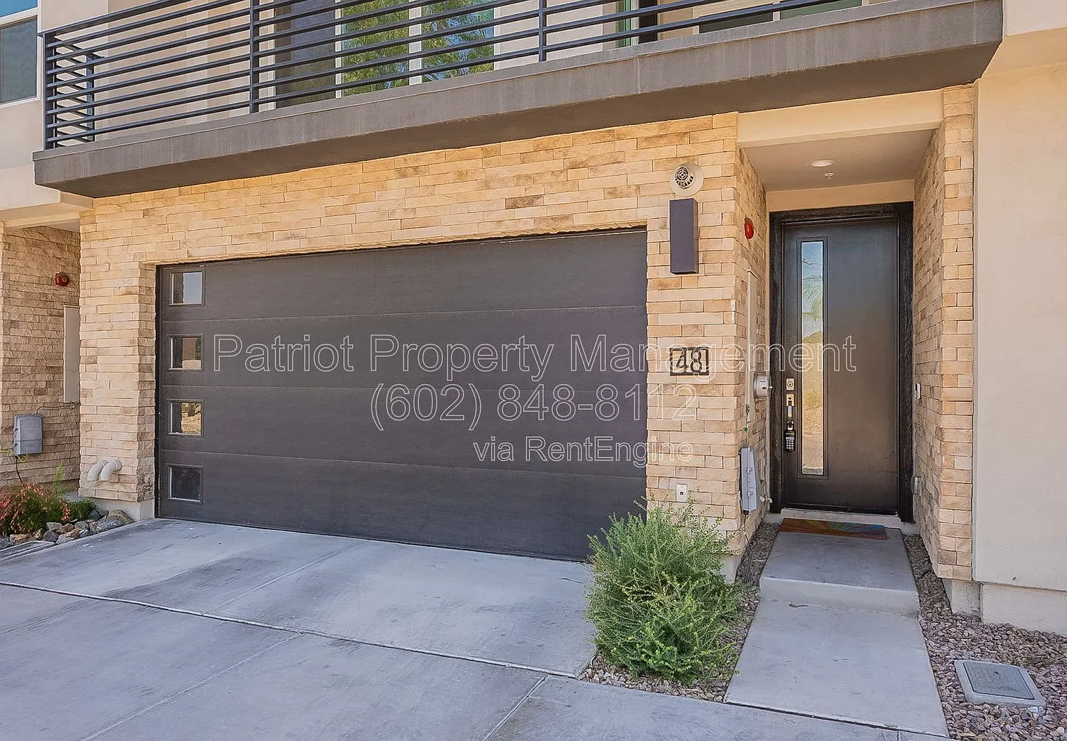 3 bed, 3.0 bath, 2273 sqft, $3,300 — Photo 4