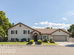 626 E Meadow Ln, Washington, UT 84780