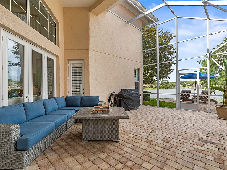 16 Marbella Ct — Photo 22