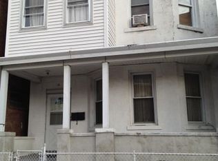 10 Tulip St, Passaic, NJ 07055