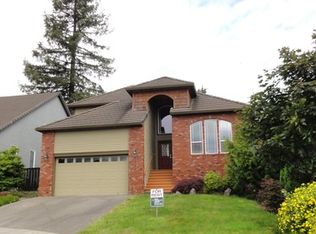 12092 SE Summer Pl, Clackamas, OR 97015