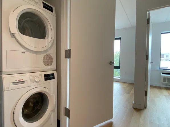 150 Union Avenue image 8 of 16