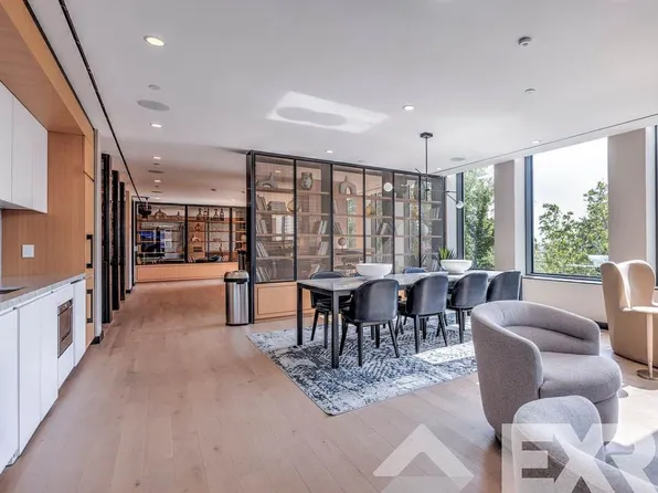 2230 Cropsey Avenue image 33 of 60