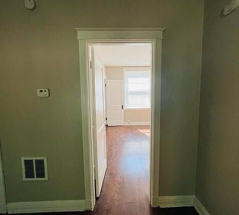 4th image of 4055 Pennsylvania Ave APT 2N