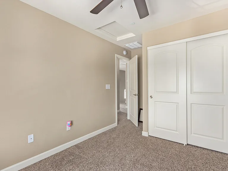 2150 W Alameda Rd #1325 — Photo 21