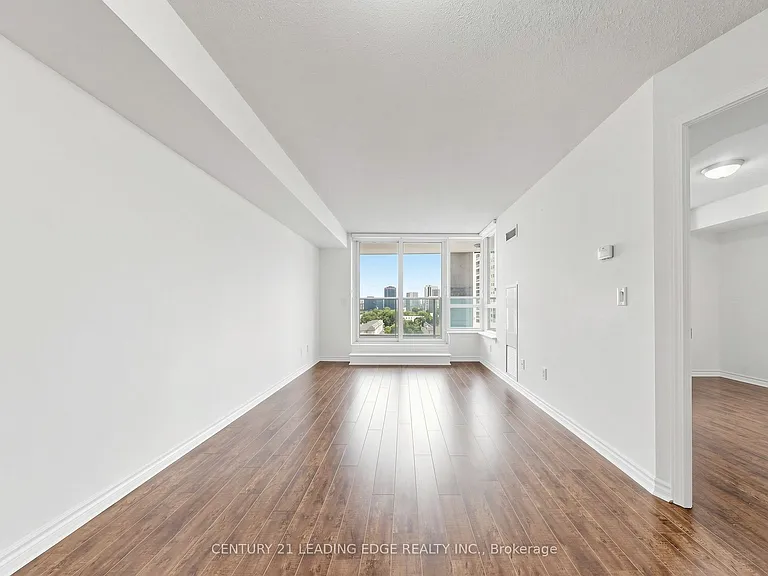 17 Barberry Pl #905 — Photo 4