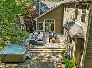 9 Estate Rd, Saugerties, NY 12477