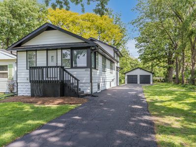 2004 Burlington Ave, Lisle, IL, 60532