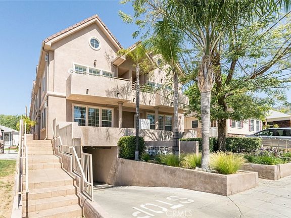 2nd image of 511 E Harvard Rd APT 101