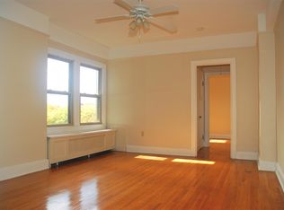 1130 Parker St APT 501, Detroit, MI 48214