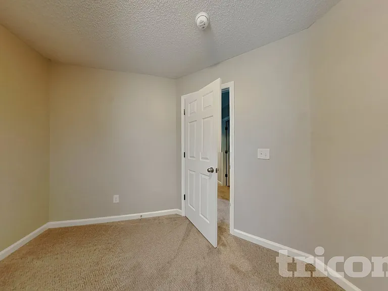4828 Lighthouse Ct — Photo 13