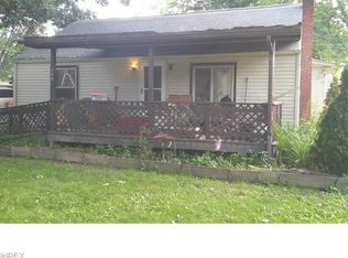 796 Howard Dr, Vermilion, OH 44089