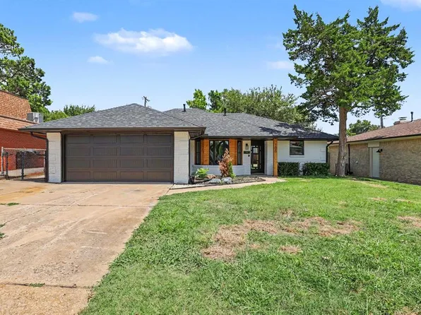106 Briarwood St, Moore, OK 73160