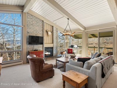 855 Carriage Way #303, Snowmass Village, CO, 81615