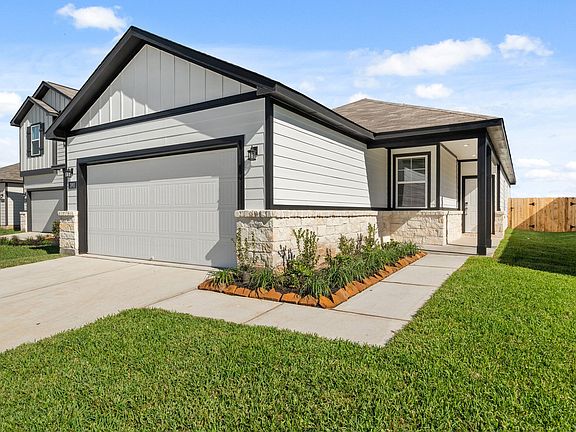 2nd image of 3911 Glory Green Dr