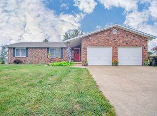 416 Ponderosa Ct, Lebanon, MO 65536