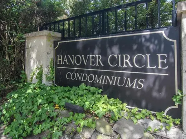 55 Hanover Cir S APT 103, Birmingham, AL 35205