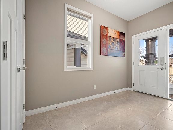 4th image of 3689 Atkinson Loop SW