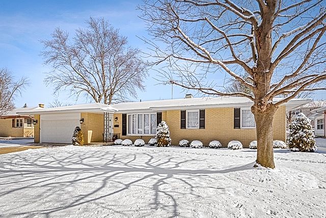 1st image of 608 Tana Ln