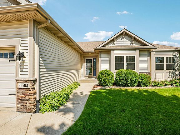 3rd image of 6504 Heritage AVENUE